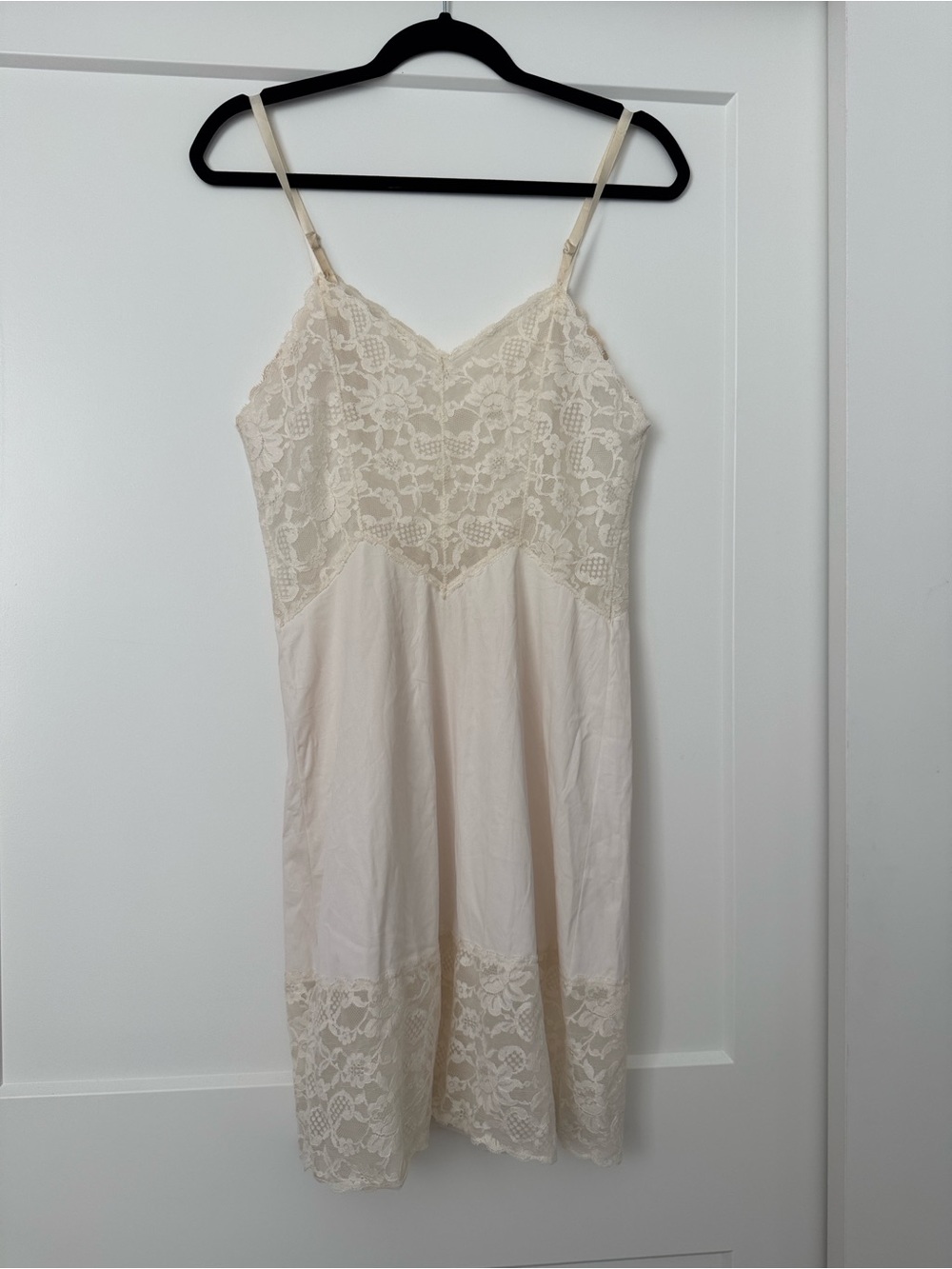 Vintage Ivory Lace Slip